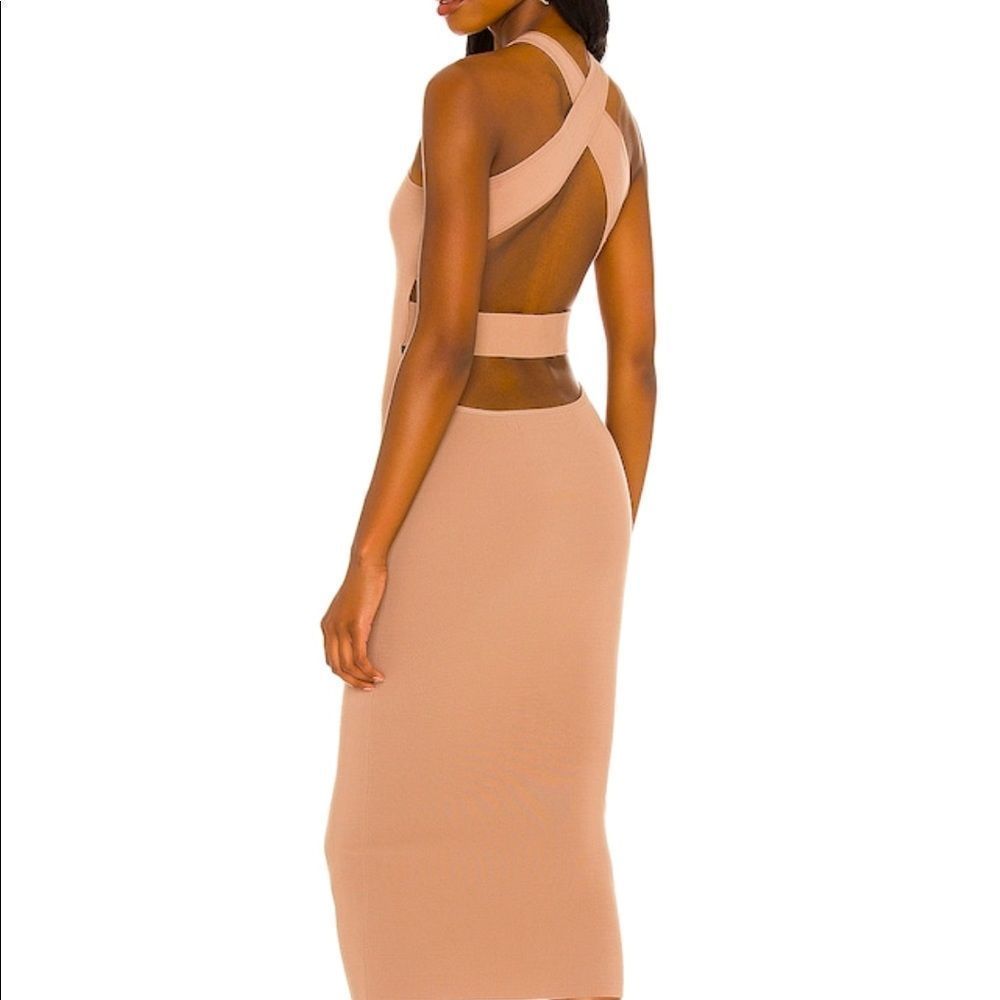 HOUSE OF HARLOW 1960 | In Mushroom / Beige | Size: Medium | NWT